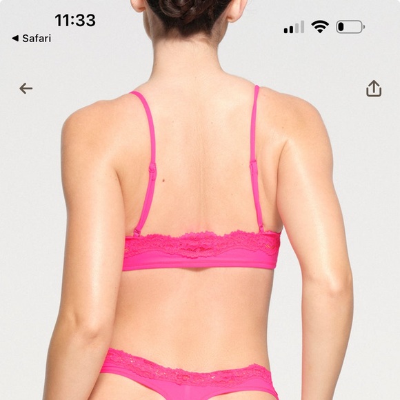 SKIMS NWOT Fits Everybody Lace Scoop Bralette - Flamingo - Picture 2 of 3